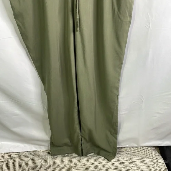 NWT Loft outlet green sleeveless jumpsuit - Picture 3 of 5